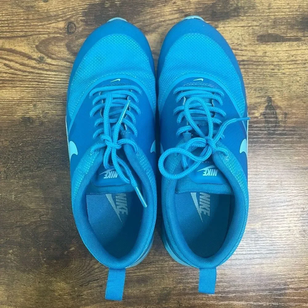 Nike Air Max Thea Womens Shoes - Picture 2 of 5